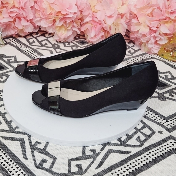 Alfani Step Flex Black Peep Toe Wedges 5.5M - Picture 3 of 12